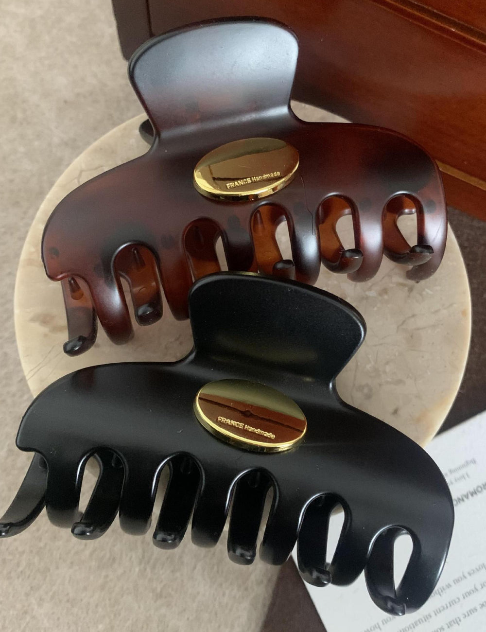 Simple Vintage Elegant Claw Clip