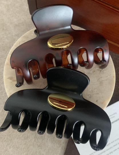 Simple Vintage Elegant Claw Clip