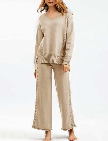 2+ V-Neck Side Split Knit Sets