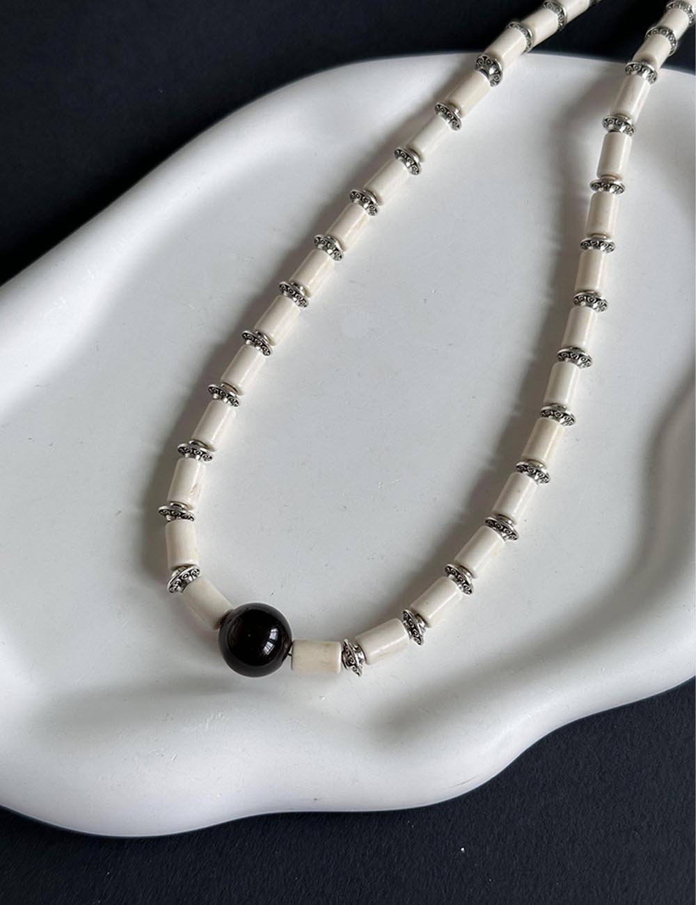 Minimalist White Turquoise Beaded Choker Necklace