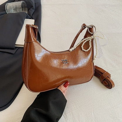 Retro Handbag With Pendant