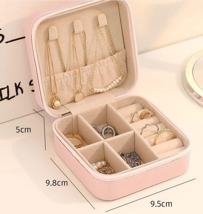 Minimalist Portable Travel Jewelry Case