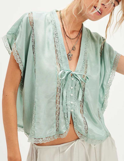 Trendy V-Neck Lace Trim Solid Color Top