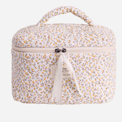 Cute Flower Print Portable Makeup Bag