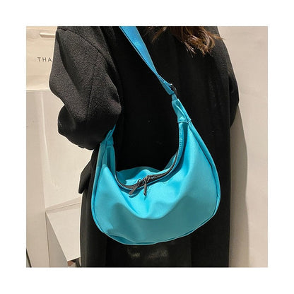 Causal Solid Color Oxford Crossbody Bag