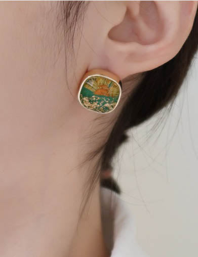 Vintage Floral Geometric Stud Earrings
