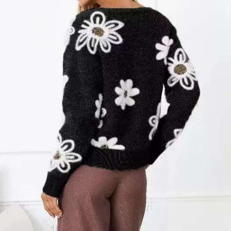 Jacquard V-Neck Button Down Cropped Knit Cardigan