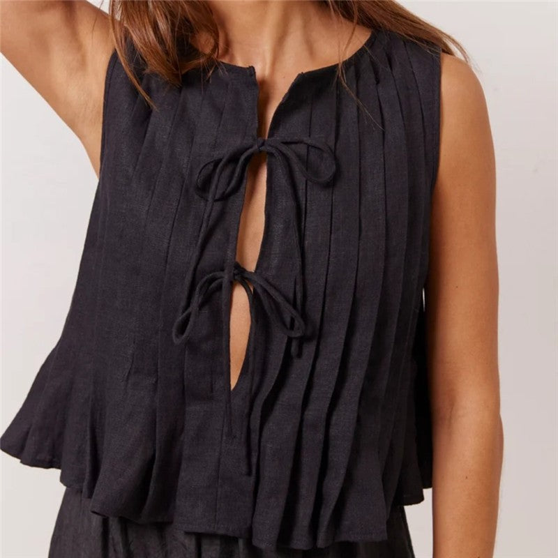 Sleeveless Top With Loose Fit And Tie Detail