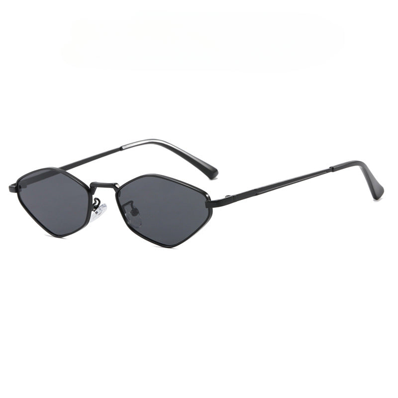 Simple Diamond Frame Metal Sunglasses