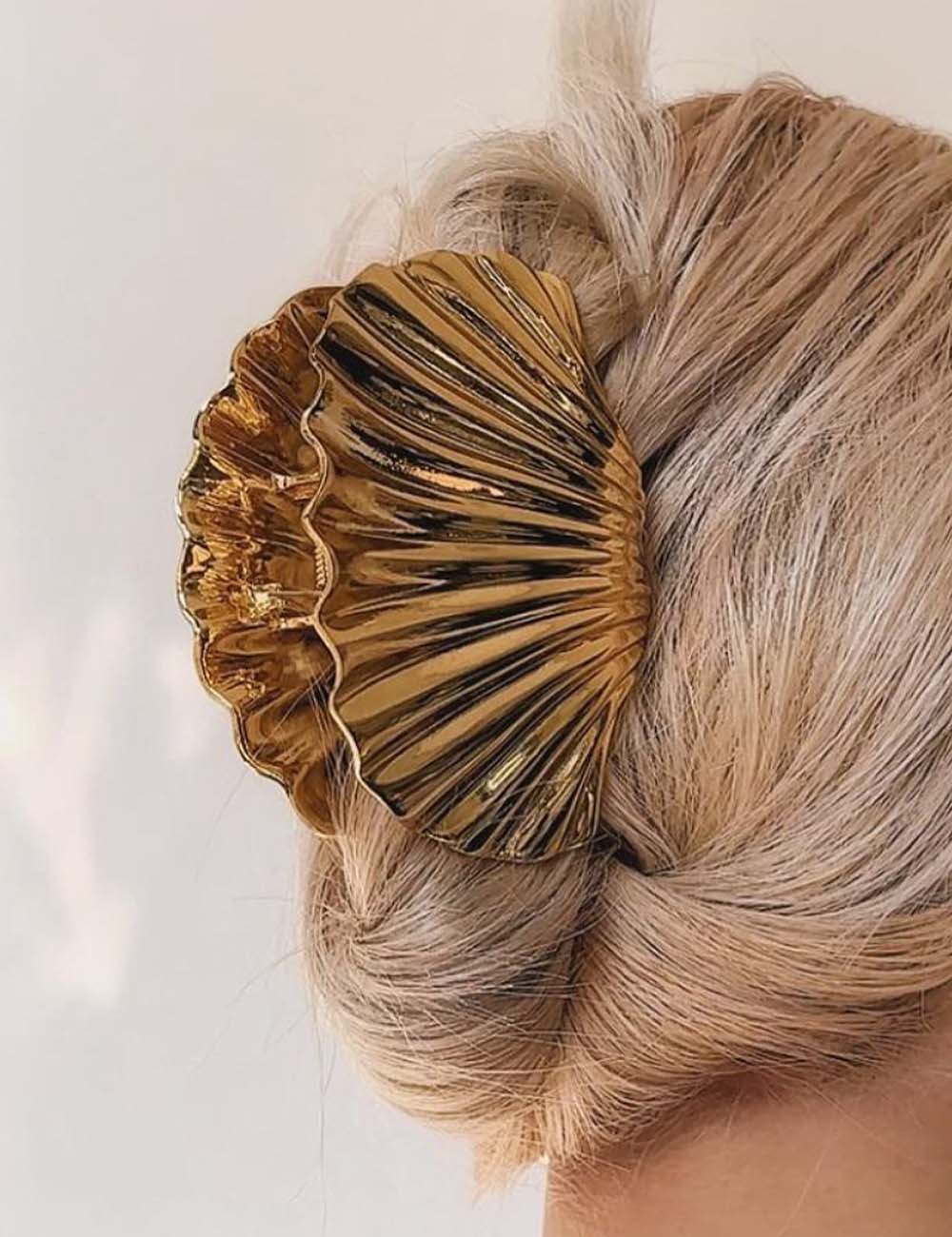 Vintage Gold Seashell Hair Claw Clip