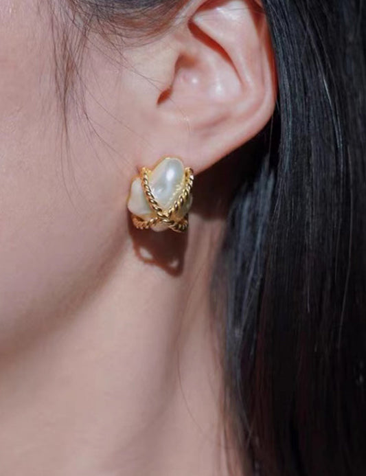 Vintage Irregular Pearl Letter Earrings