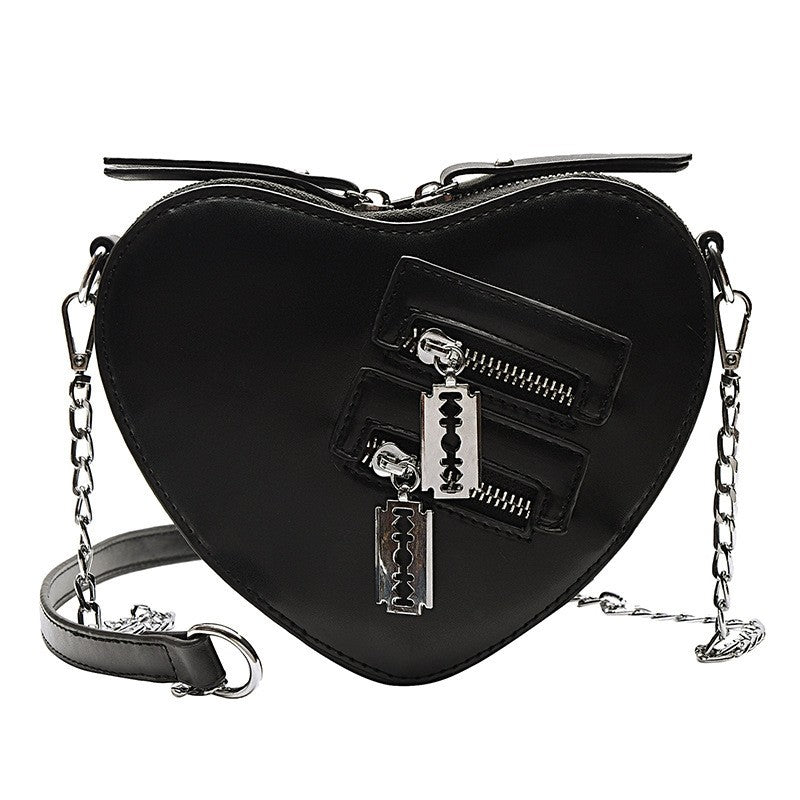 Single Shouleder Heart-Shaped Riveted Chain Bag