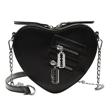 Single Shouleder Heart-Shaped Riveted Chain Bag