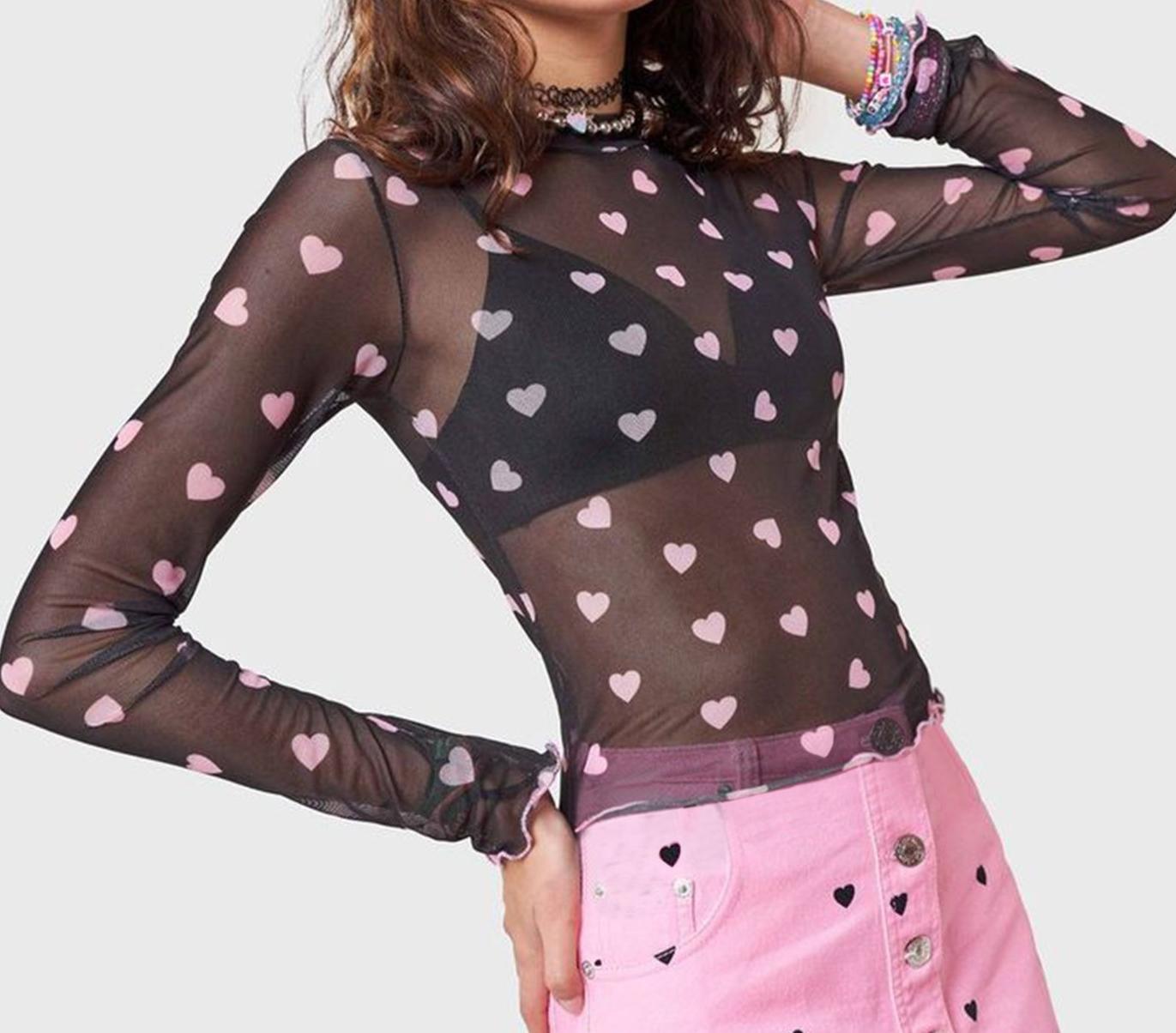 Slim-Fitting Leopard Print Mesh Top