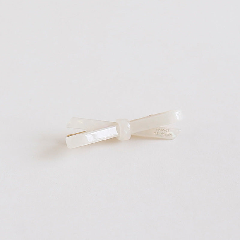 Elegant Minimalist Crossed Bow Acetate Hair Clip