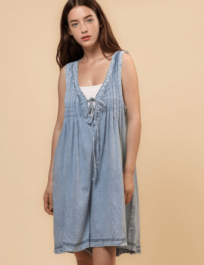 Sleeveless String Tie Loose Denim Short Jumpsuit
