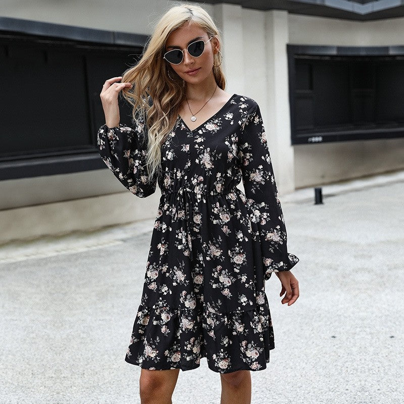 Short Printed Long Sleeve V-Neck Black Dress