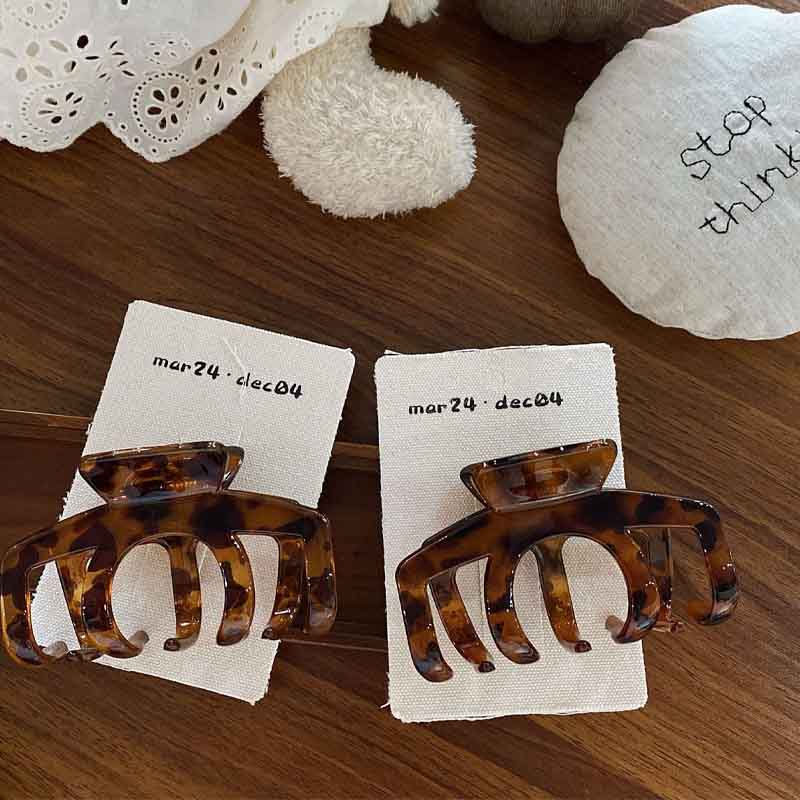 Millett Leopard Print Hair Claw Clip