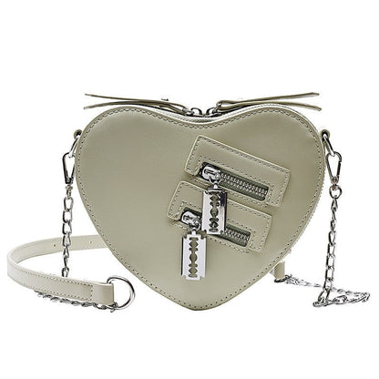Single Shouleder Heart-Shaped Riveted Chain Bag