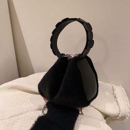 Fashion All-Match Design Plush Handbag