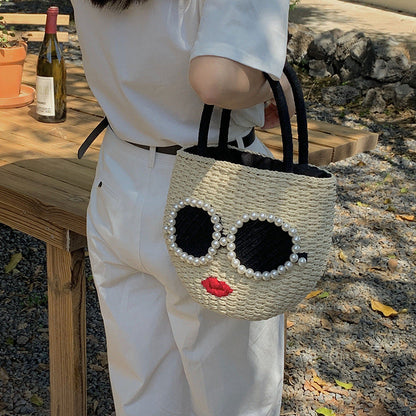Bolsos tejidos con labios rojos y gafas creativas bohemias