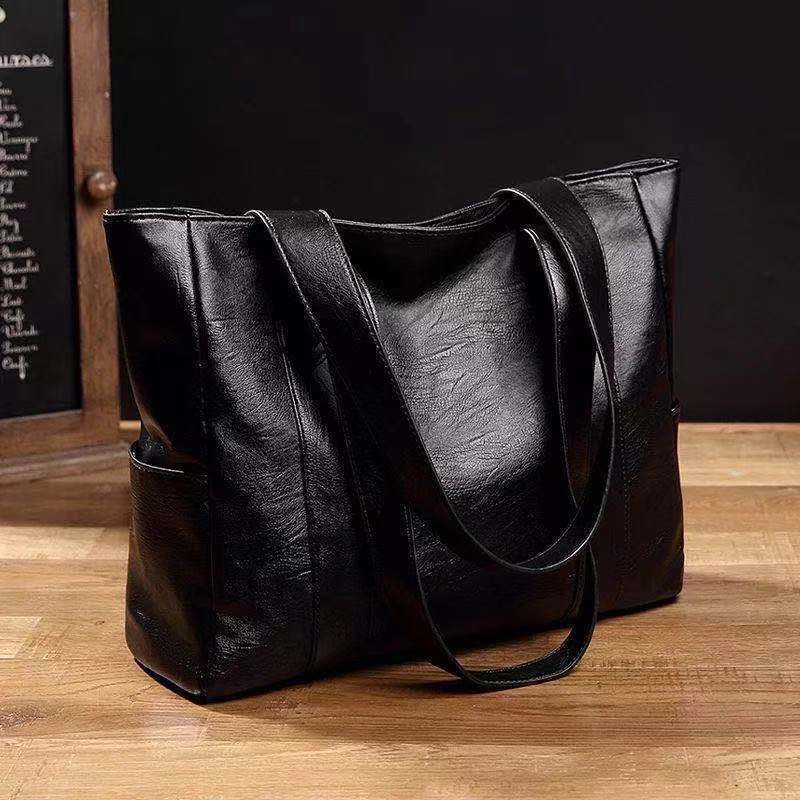 Women Large Capacity Tote Bag in Soft PU Material
