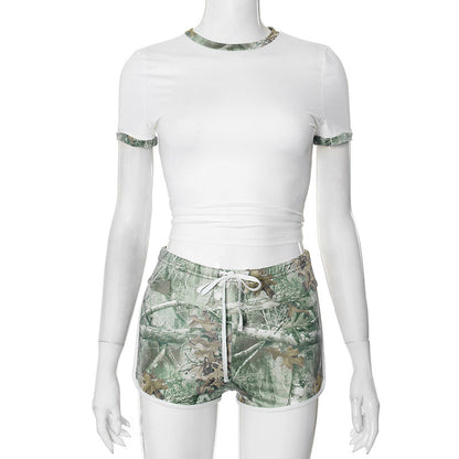 Conjunto de dos piezas con estampado de árbol para mujer, pantalones cortos y top
