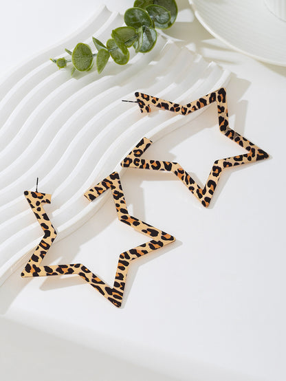 Boucles d'oreilles léopard exagérées creuses en forme d'étoile à cinq branches, style alliage