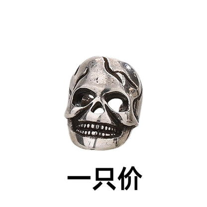 Clip de oreja de cobre con forma de calavera para Halloween para hombre