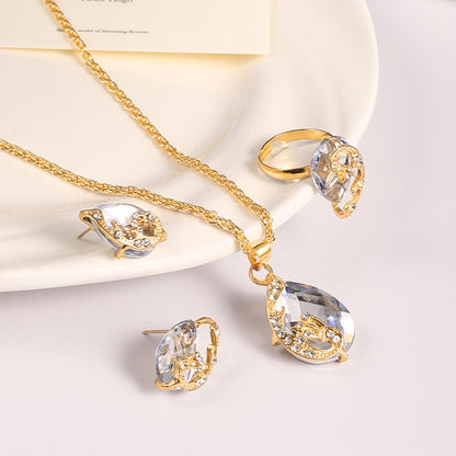 Conjunto creativo de tres piezas de joyería con diamantes de imitación