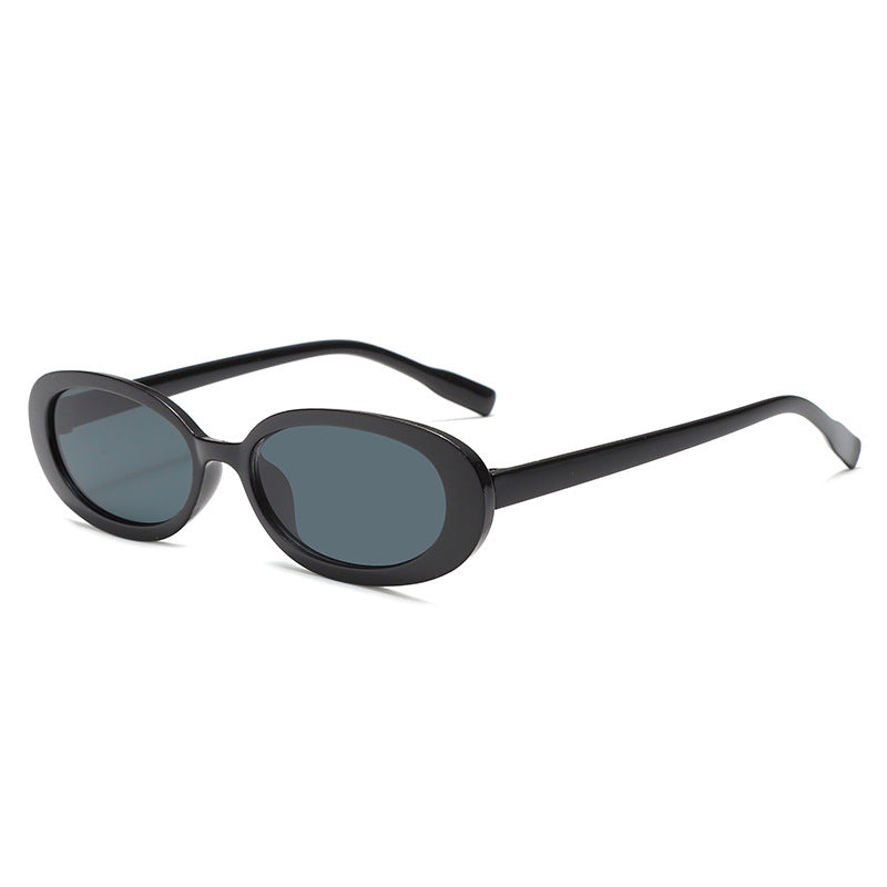 Gafas de sol retro ovaladas con montura pequeña