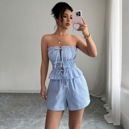 Conjunto de top y pantalones cortos de tubo con rayas y lazo de verano para mujer
