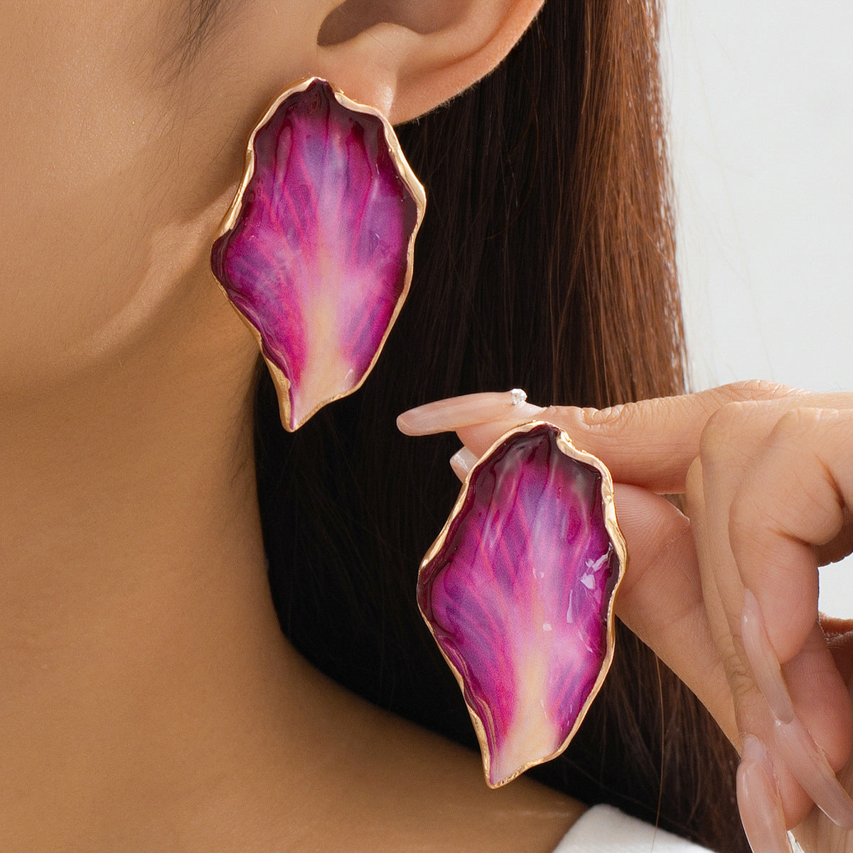 Pendientes geométricos plisados ​​irregulares retro - Aleación, estilo natural, coloridos
