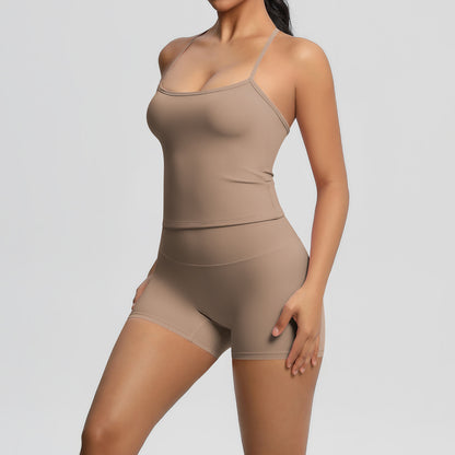 Conjunto de dos piezas de camiseta sin mangas informal con espalda descubierta y pantalones cortos ajustados para mujer