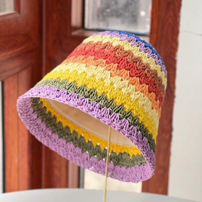 Sombrero de pescador tejido de paja arcoíris de moda para mujer
