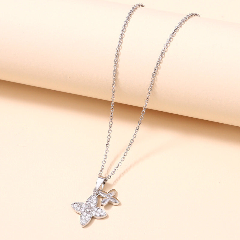 Collar de flores de cuatro hojas dobles de moda para mujer