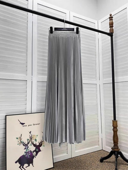 Women Fashion Solid Color Pleated Skirt in Cotton Silk