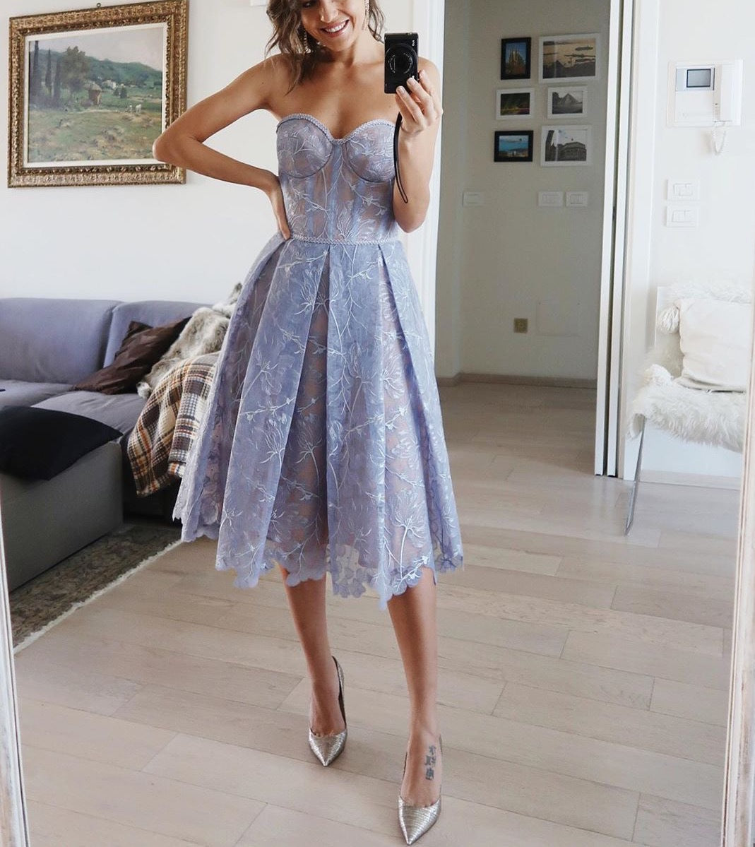 Robe de soirée mi-longue élégante en dentelle florale pour femme