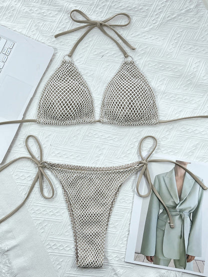 Bikini de verano con cuello halter de malla de color sólido