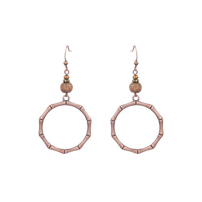 Pendientes de borlas hechos a mano con cuentas de madera bohemias