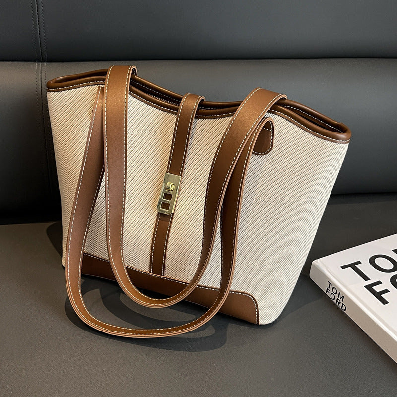 Bolso tote vintage de gran capacidad con empalmes en contraste