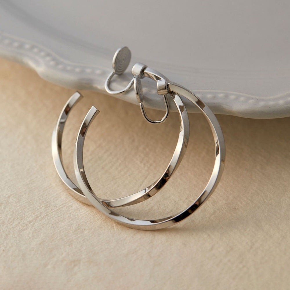 Women Moebius Circle Hoop Earrings