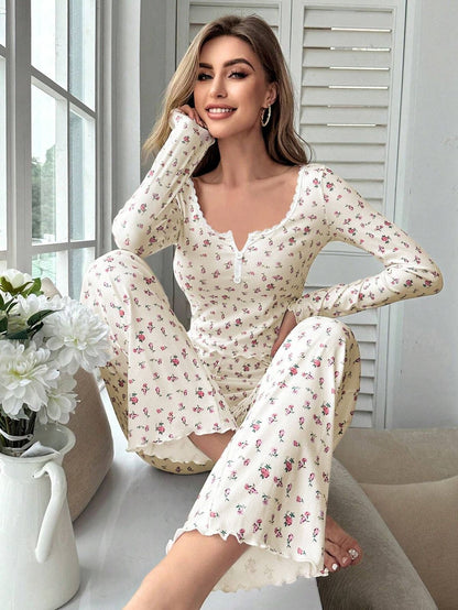 Women Casual Floral V-Neck Long Sleeve Pajama Set with Loose Pants