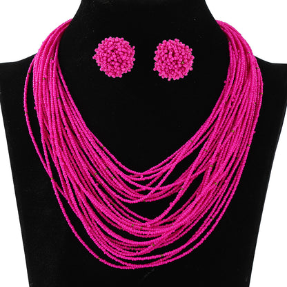 Conjunto de collar y pendientes con cuentas de arroz multicapa estilo bohemio para mujer