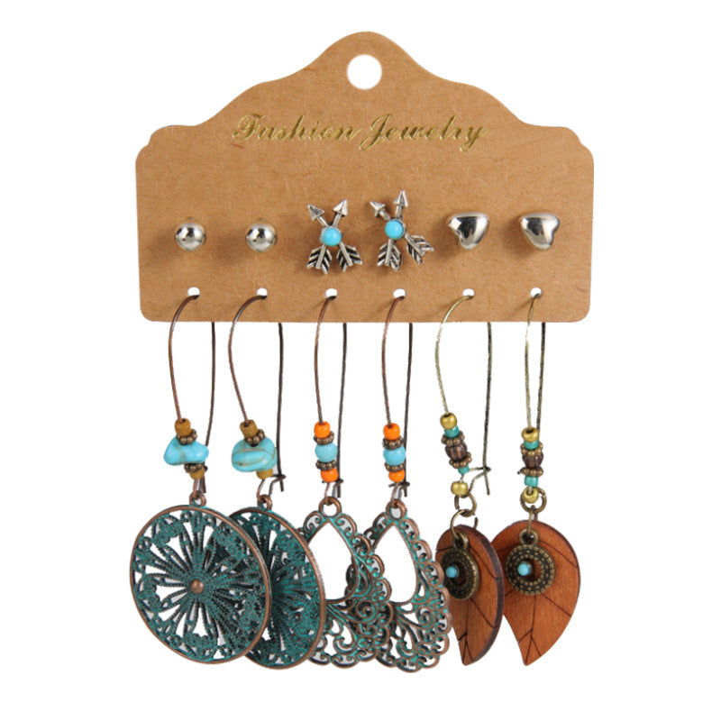 Pendientes bohemios multicolores con forma de corazón