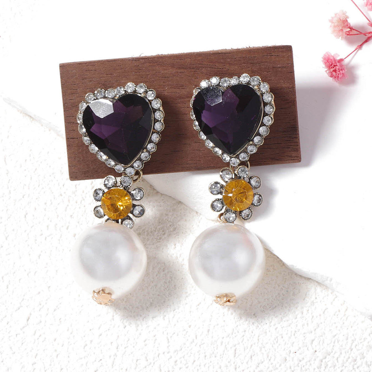 Pendientes de perlas y diamantes de imitación retro para mujer, joyería de moda estilo corazón