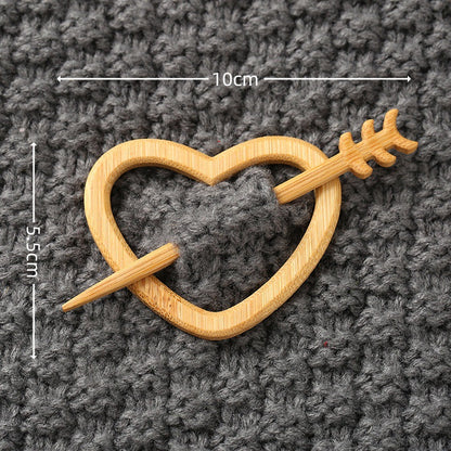 Broches en bois représentant des animaux pour la mode féminine