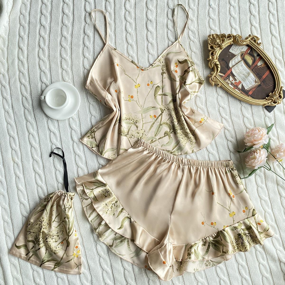 Women Fashion Printed Silk Pajamas Two-Piece Set