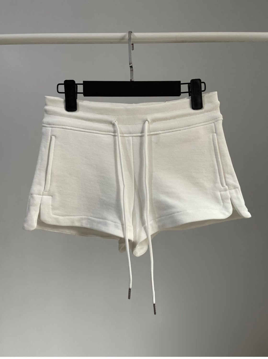 Pantalones cortos de cintura alta con cordón y color liso a la moda para mujer