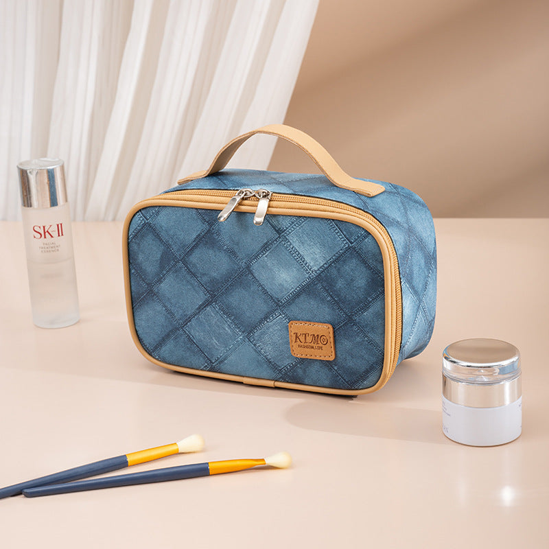Bolsa de maquillaje y cosméticos con estampado de mezclilla
